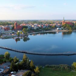 Pomost nad Jeziorem Chełmżyńskim fot. Łukasz Borkowski